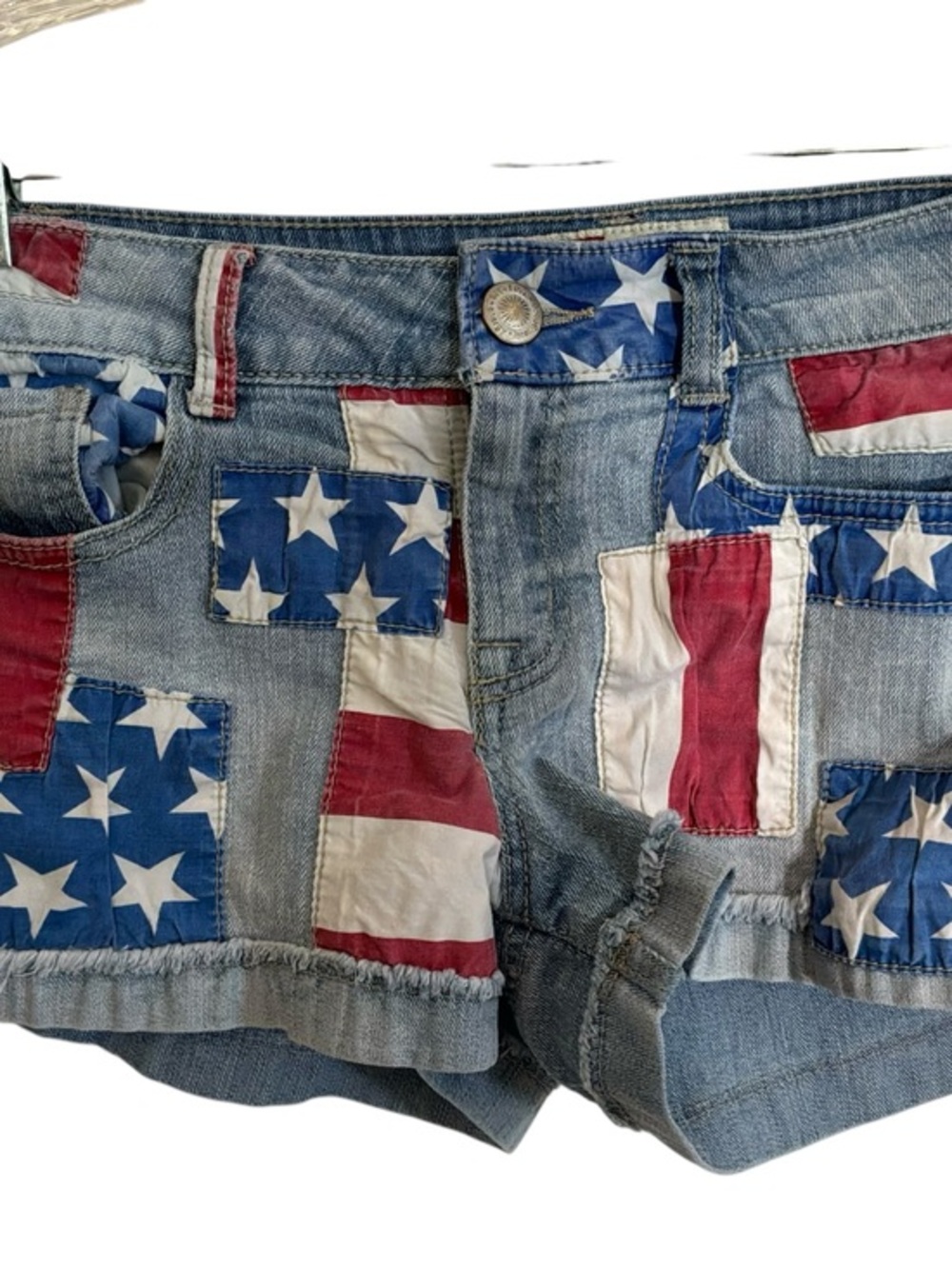 lei  Ashley low rise American Flag Patchwork Denim Shorts - Juniors Size 9